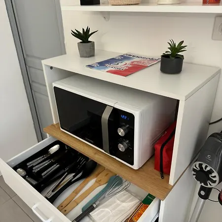 Grand Studio, Parking Prive, Cuisine Separee Apartamento Cannes
